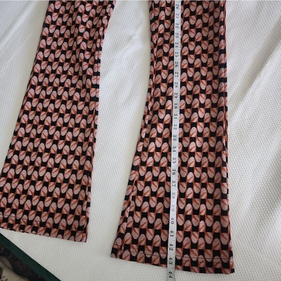 Silhouette Stylez crop top wide leg set - Picture 6 of 11